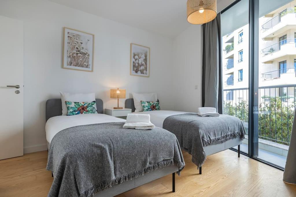 Apartment Campolide Lovely 2 Bedroom By Innkeeper Lisbon